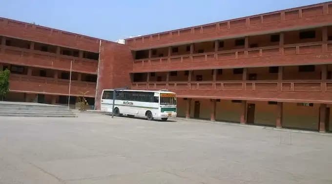P S M Public School